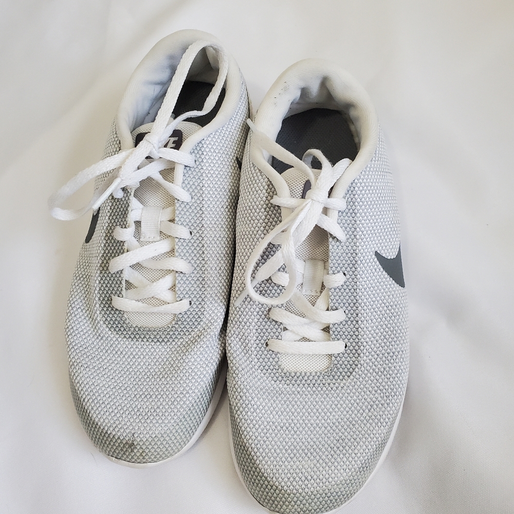 Nike Womens Nike Flex Experience Sz 7 Fabric Lace Up Running Sneaker